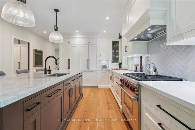 Additional image 14 of 5031 Lakeshore Rd