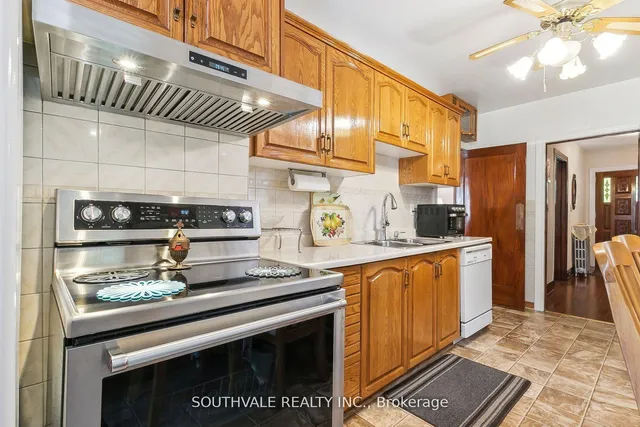 Additional image 12 of 67 Kings Park Blvd