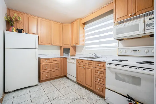 Additional image 13 of 155 Massey Ave