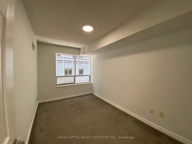 Additional image 13 of 250 Wellington St Unit 526