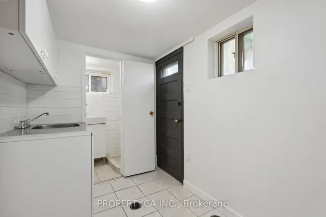 Additional image 20 of 176 Gillard Ave