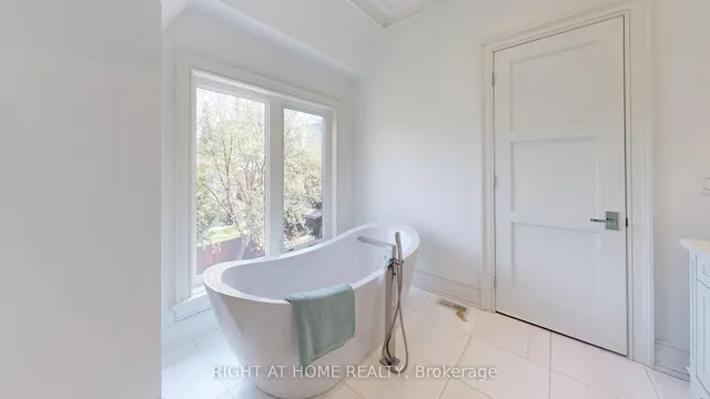 Additional image 27 of 63 Elmwood Ave