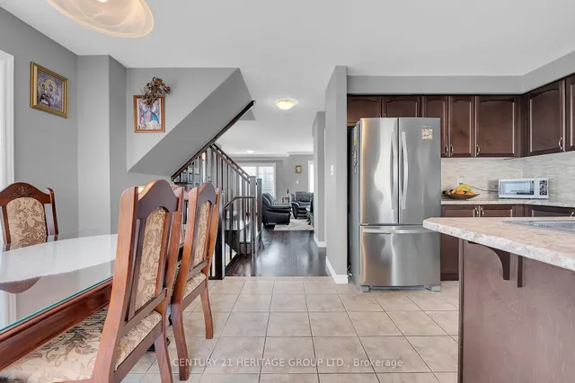 Additional image 17 of 2 England Terr