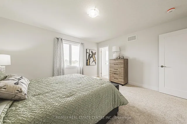 Additional image 26 of 546 Benninger Dr