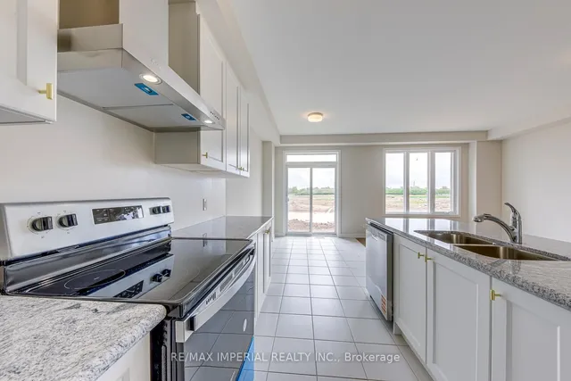 Additional image 12 of 1176 Tanbark Ave