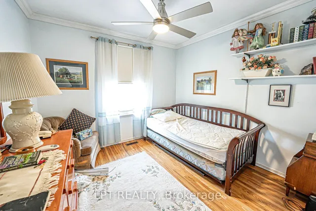 Additional image 24 of 2169 Mountain Grove Ave Unit 7