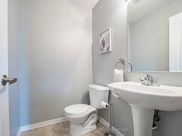 Additional image 17 of 15 Ashen Tree Lane