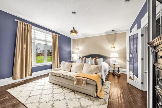 Additional image 23 of 20 Chesswood Tr