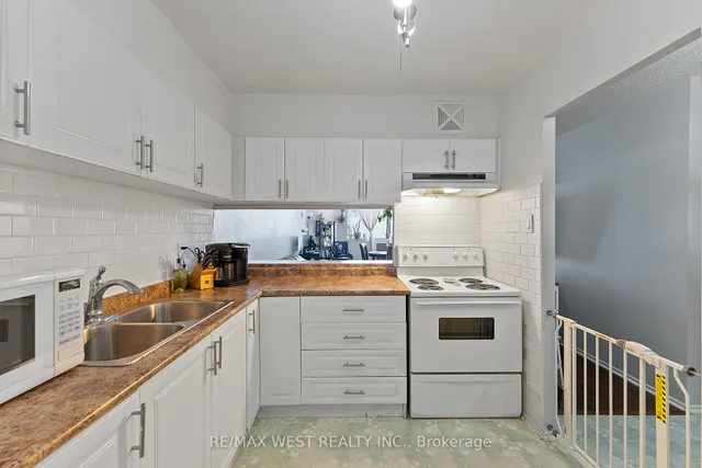 Additional image 14 of 238 Albion Rd Unit 207