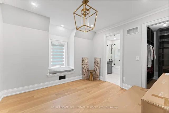 Additional image 32 of 161 The Kingsway