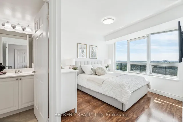 Additional image 14 of 15 Greenview Ave Unit 2111