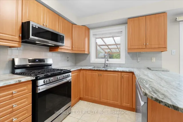 Additional image 14 of 68 Native Landing