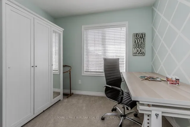 Additional image 39 of 186 Springstead Ave