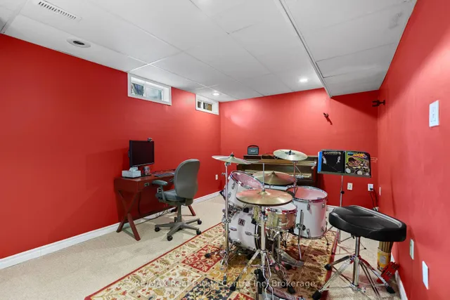 Additional image 36 of 2214 Shadetree Ave