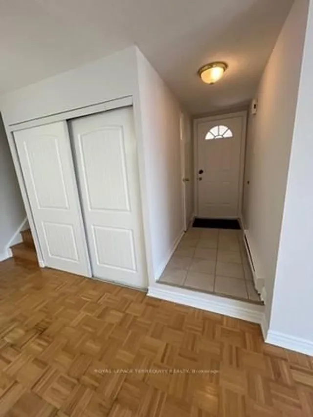 Additional image 4 of 3055 Tomken Rd Unit 359