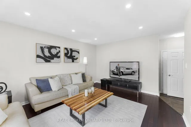 Additional image 18 of 157 Fandango Dr