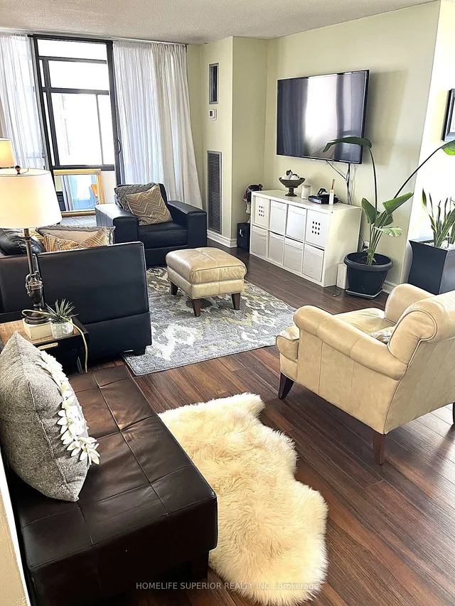 Additional image 5 of 25 Kensington Rd Unit 1011