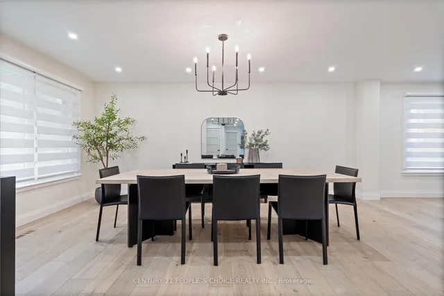 Additional image 16 of 7 Carl Cres