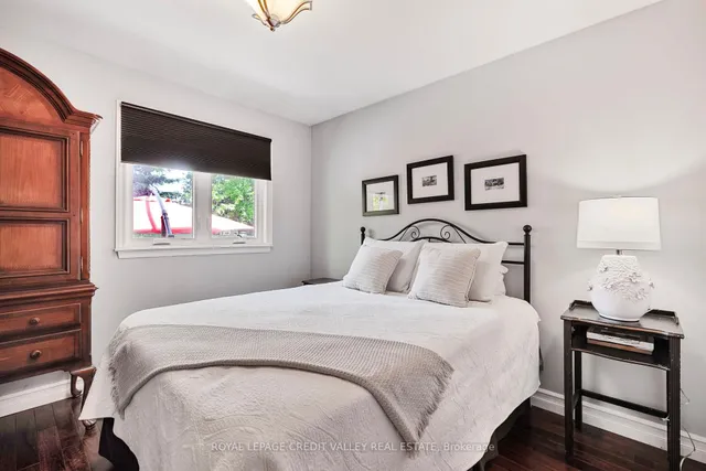 Additional image 19 of 24 Ladore Dr