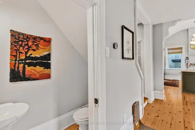 Additional image 11 of 73 Pearl St