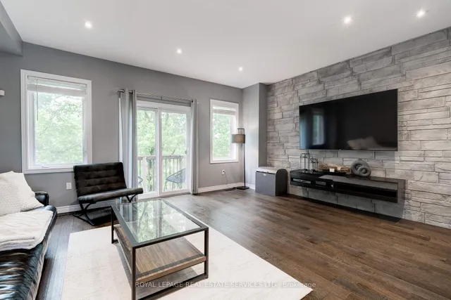 Additional image 16 of 122 Dundas St Unit 17