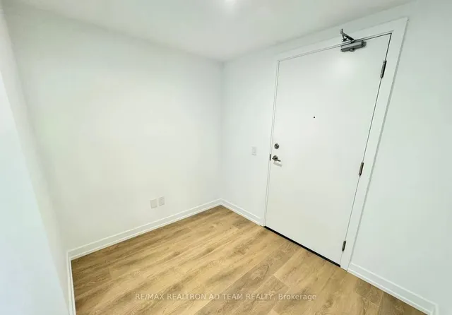 Additional image 12 of 1100 Sheppard Ave Unit 1033