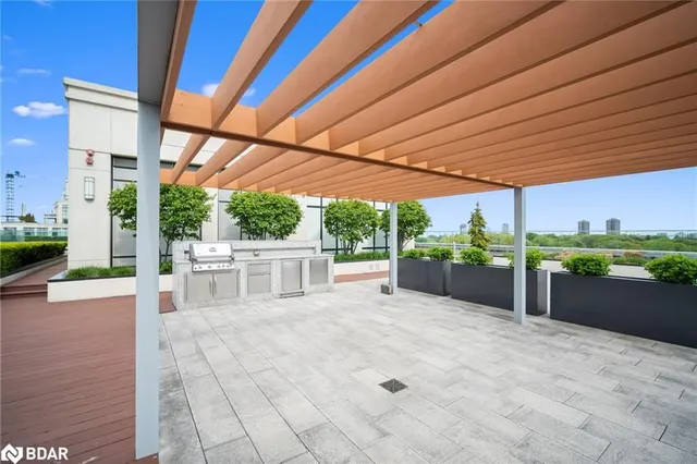 Additional image 33 of 2 Old Mill Dr Unit 103