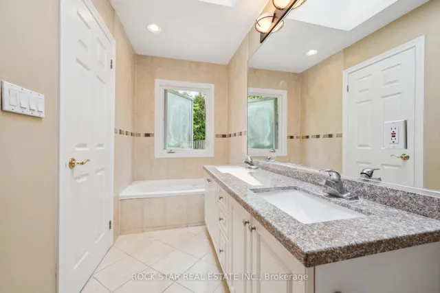 Additional image 24 of 22 Fairmeadow Ave