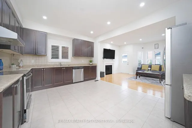 Additional image 19 of 227 Valleyway Dr