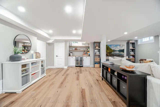 Additional image 38 of 1253 Roper Dr