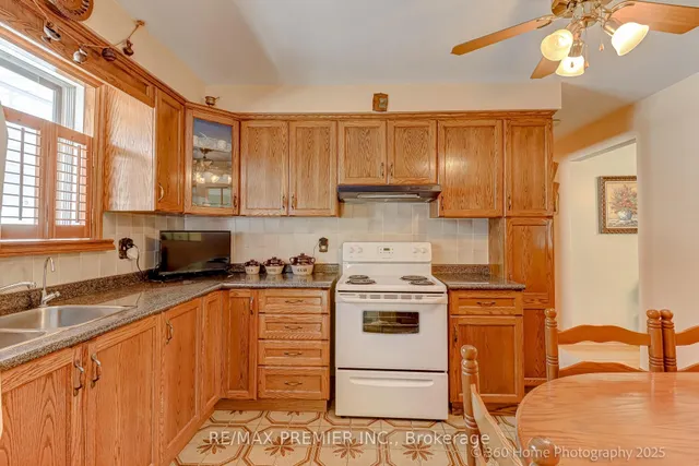 Additional image 12 of 91 Hucknall Rd