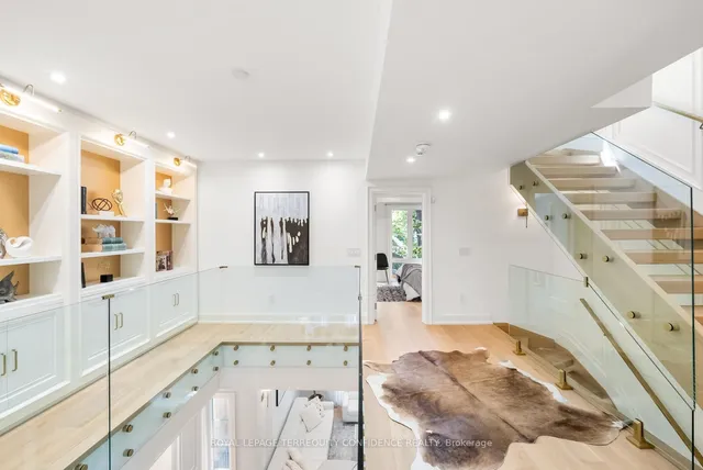 Additional image 25 of 9 Blong Ave