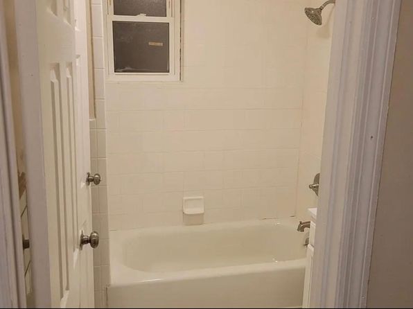 2721 Claflin Ave #2, Bronx, NY 10468