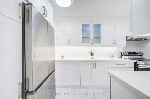 Additional image 30 of 3 Massey Sq Unit 2408