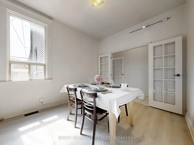 Additional image 11 of 1072 Dufferin St