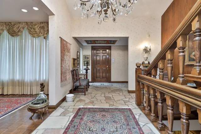 Additional image 4 of 24 Balding Crt