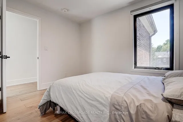 Additional image 36 of 133 Yarmouth Rd