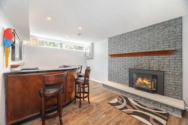 Additional image 32 of 26 Alanmeade Cres