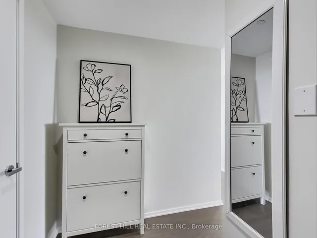 Additional image 3 of 1 Bloor St Unit 6001