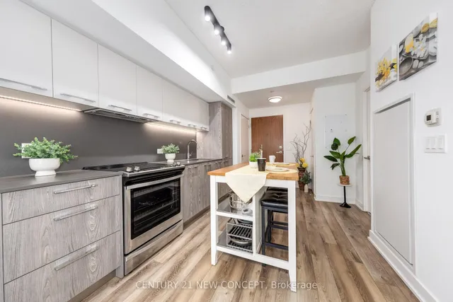 Additional image 8 of 30 Baseball Pl Unit 518