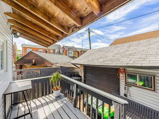 Additional image 31 of 88 Cloverlawn Ave