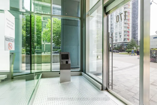 Additional image 8 of 170 FORT YORK Blvd Unit 509