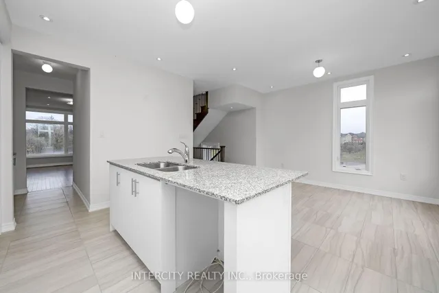 Additional image 15 of 42 Queenpost Dr