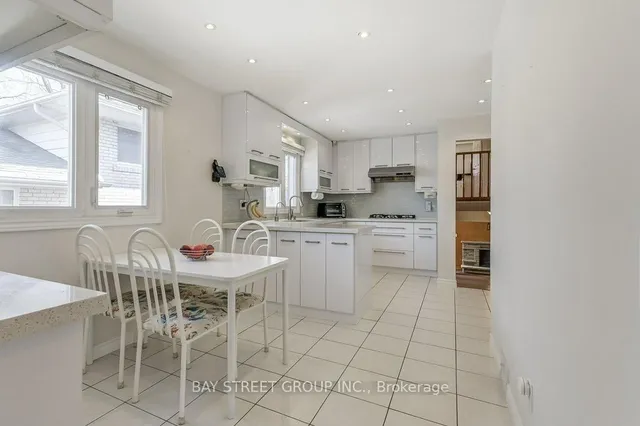 Additional image 14 of 29 Gustav Cres