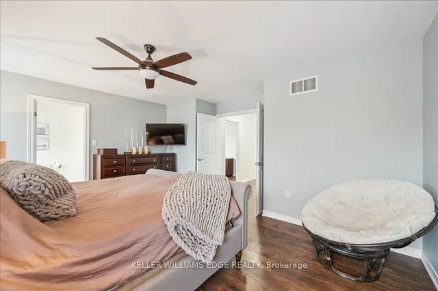 Additional image 22 of 28 Greti Dr