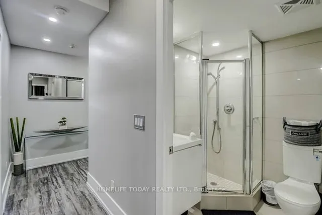 Additional image 18 of 300 Front St Unit 704