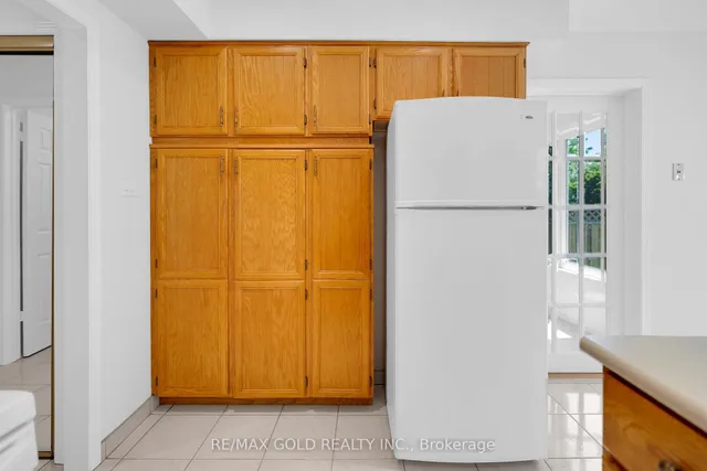 Additional image 11 of 78 Candy Cres