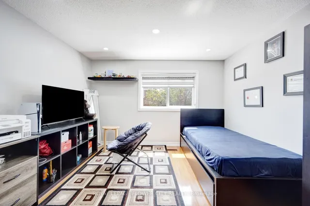 Additional image 27 of 27 Denlow Dr