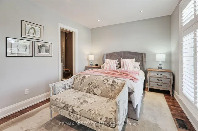 Additional image 24 of 313 Pacific Ave