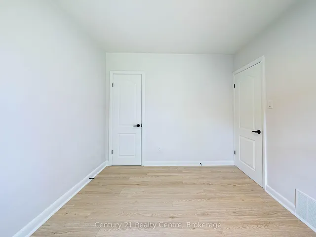 Additional image 34 of 7 Sunray Cres